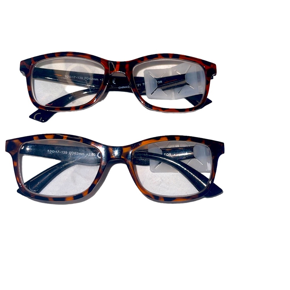 Reading glasses FGX pack of 2     +2.50 rectangular shape.